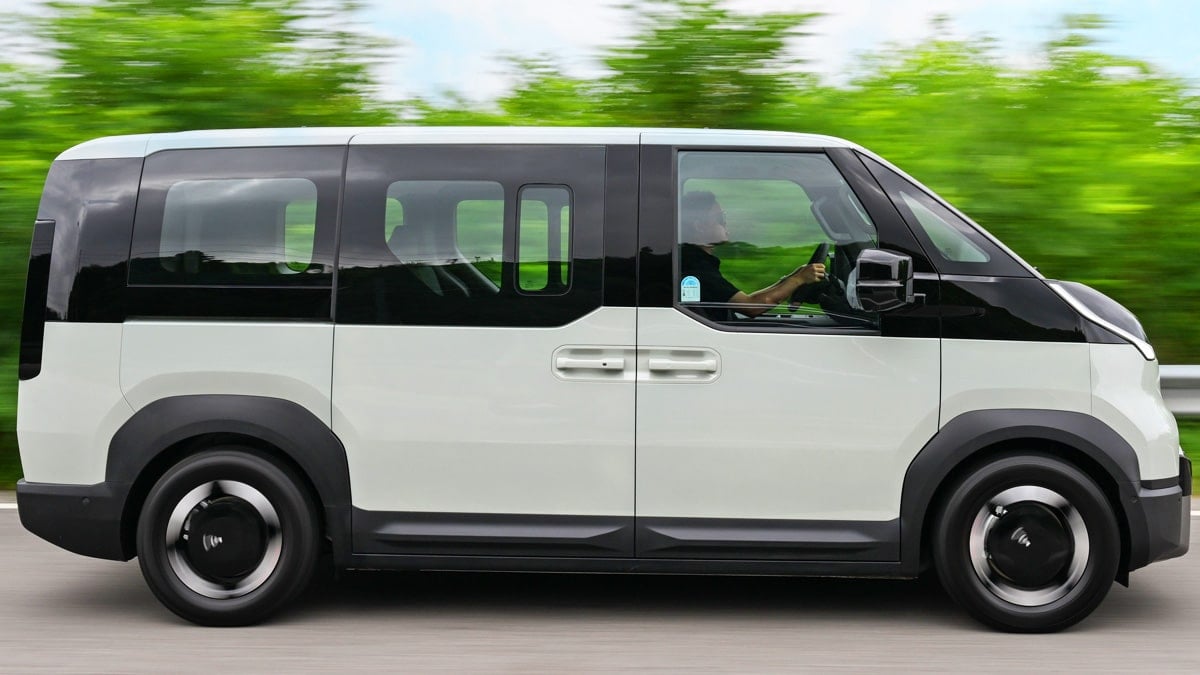 기아 PV5 패신저