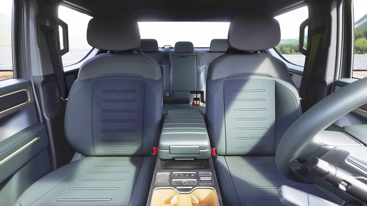 기아 타스만 실내