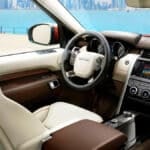 랜드로버 디스커버리 5세대 실내