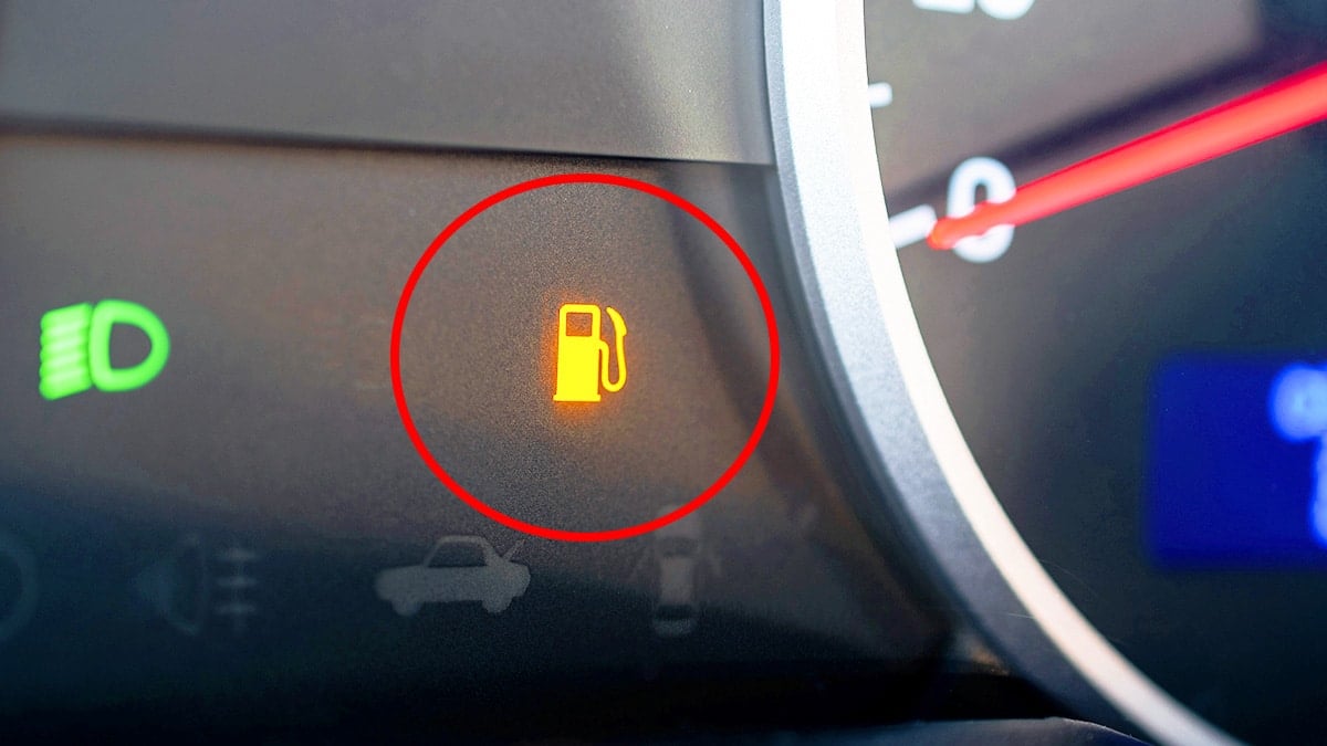 “기름 안 넣었다가 200만 원”… 운전자 90%는 몰랐다, 연료 ‘바닥’까지 쓰면 생기는 일