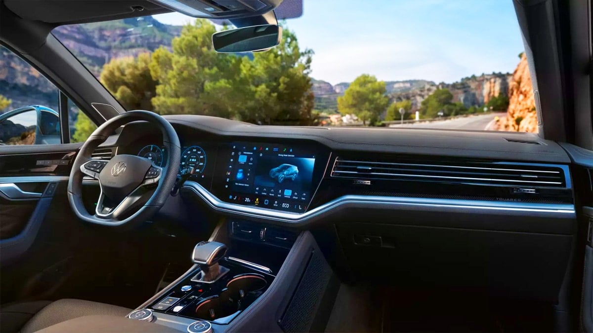 폭스바겐 투아렉 실내