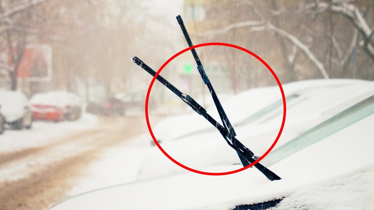 겨울철 와이퍼 세워두는 게 맞을까?