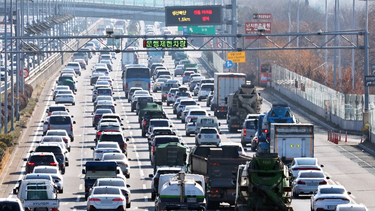 강변북로 배출가스 5등급 운행제한 단속 카메라