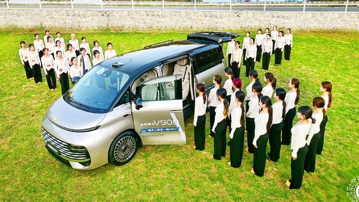 지리 갤럭시 V900 기네스 신기록 달성