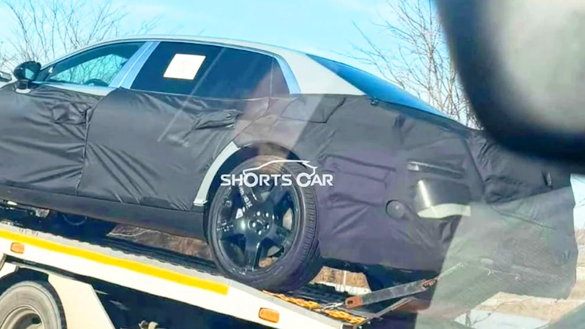 제네시스 G90 페이스리프트 스파이샷