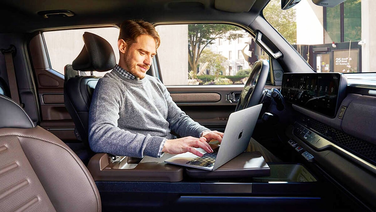 “디자인·가격 다 문제?”… 2만 대 호언장담, 참담한 결과 가져온 ‘이 국산차’의 정체