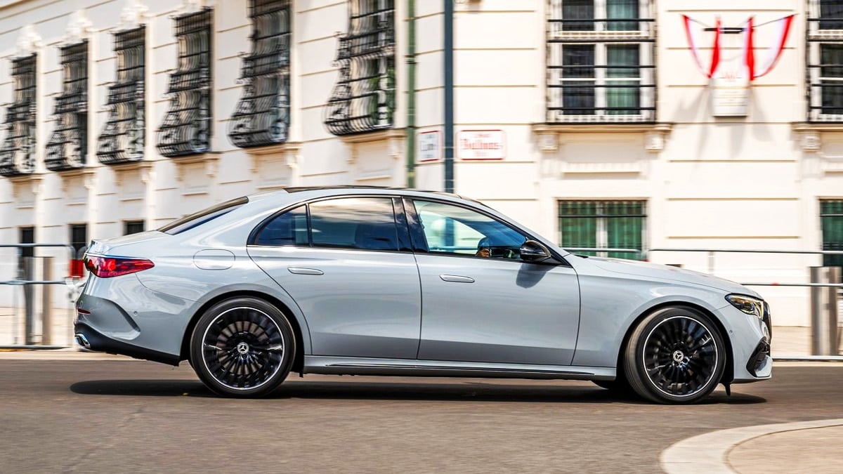 오너가 매 순간 극찬하는 벤츠 ‘E클래스’, 정숙성·디자인으로 G80도 ‘압도’