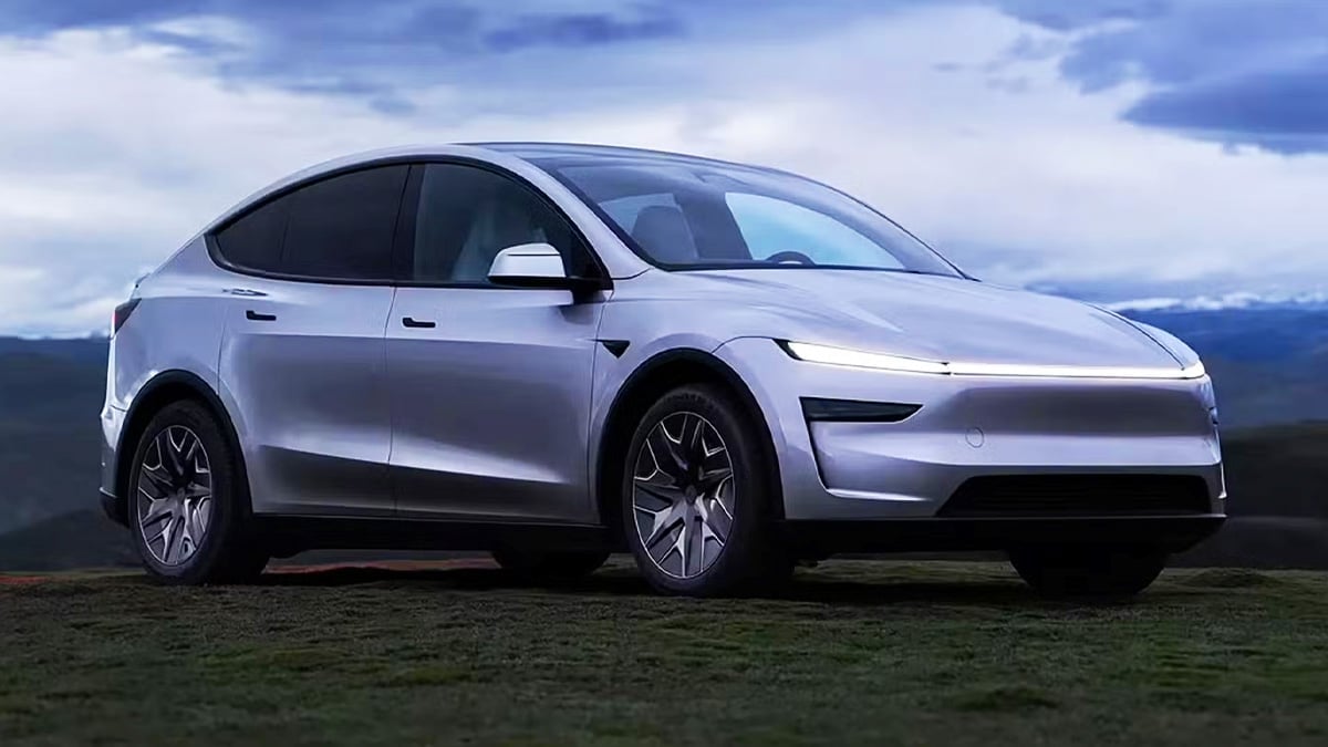테슬라 모델 Y L ‘국내 출시’ 임박, 6인승 전기 SUV로 아이오닉9·EV9 조준
