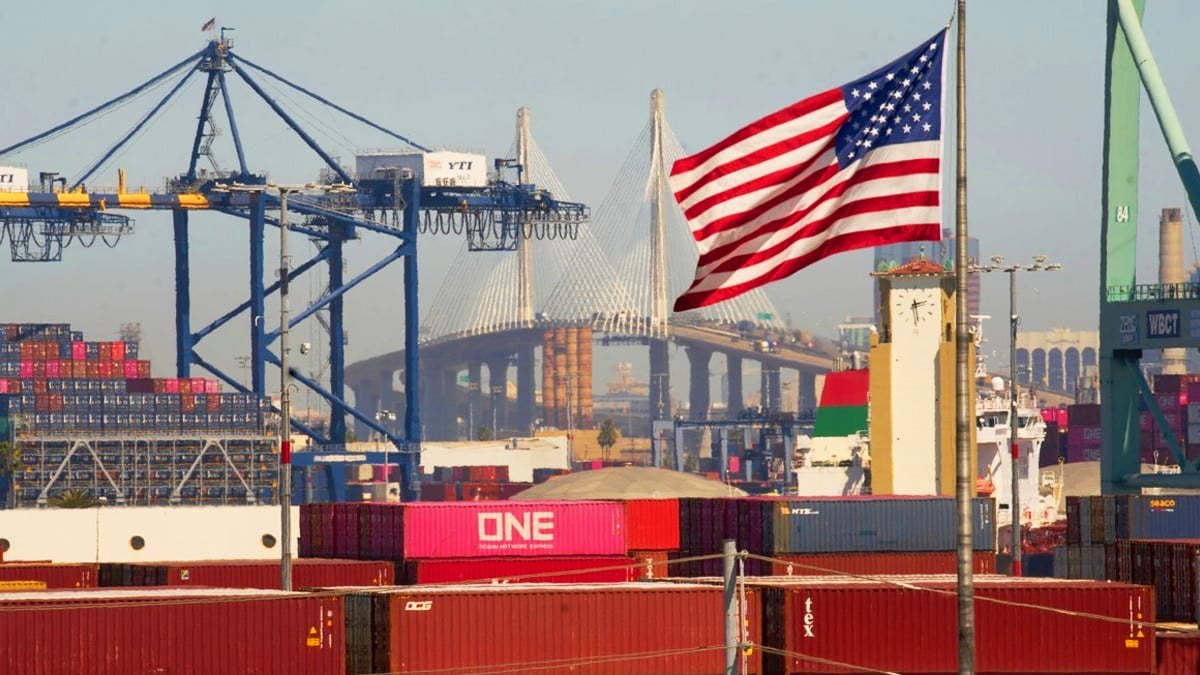 로스앤젤레스항의 컨테이너 로스앤젤레스항의 컨테이너