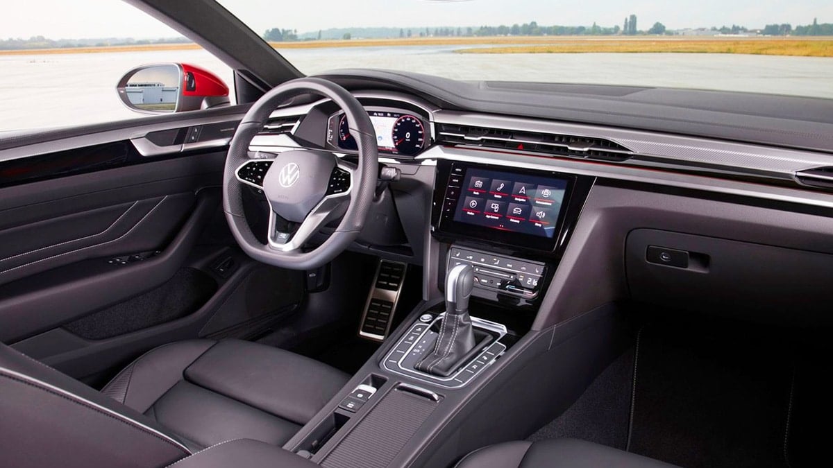 폭스바겐 아테온 실내