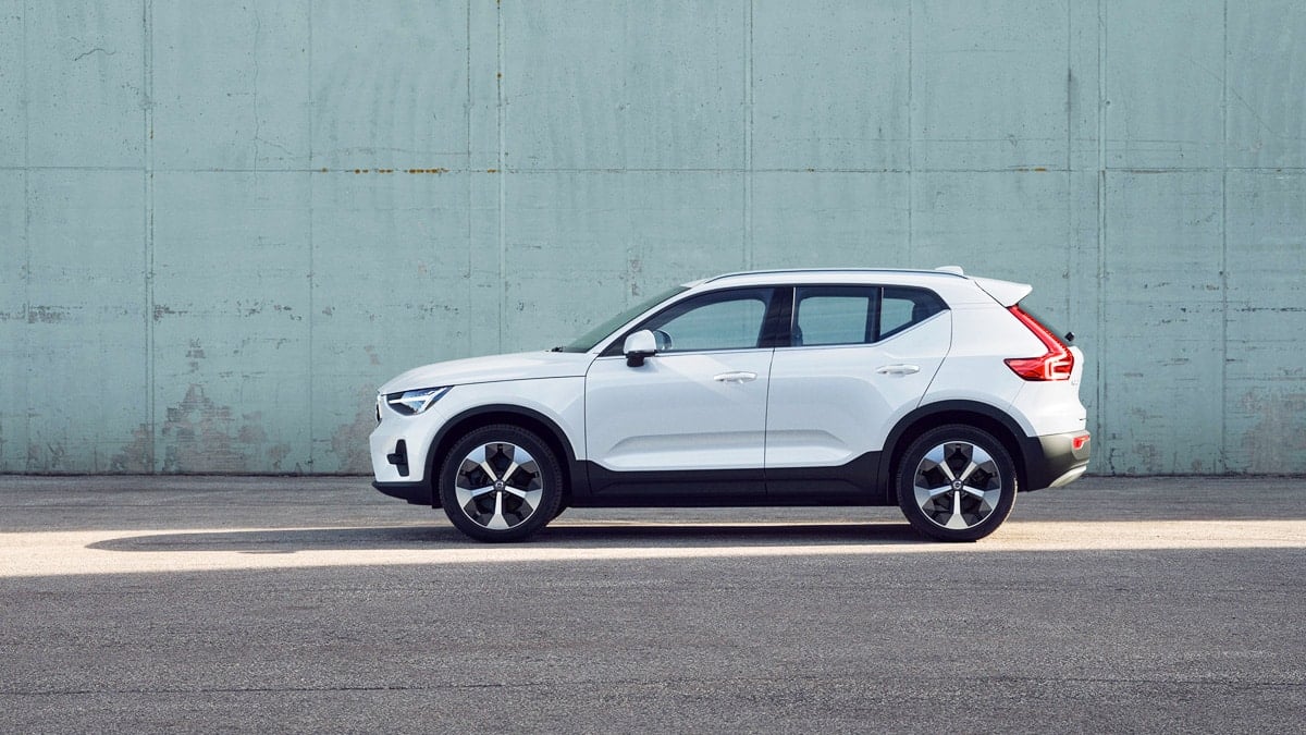 “국산 옵션질에 지쳤다면”… ADAS·사륜도 기본이라는 ‘이 SUV’, 벤츠·BMW도 밀어냈다