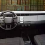 2027 슬레이트 트럭 실내