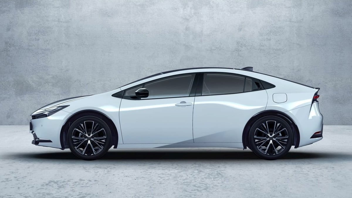 토요타 프리우스 플러그인 하이브리드