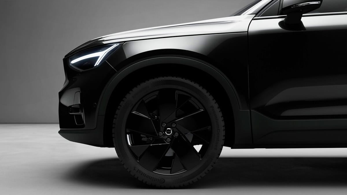 볼보 XC40 블랙 에디션