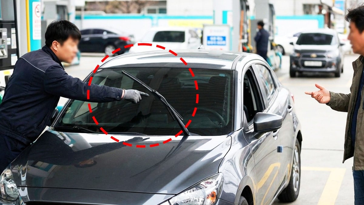 주유소서 와이퍼 교체 권유