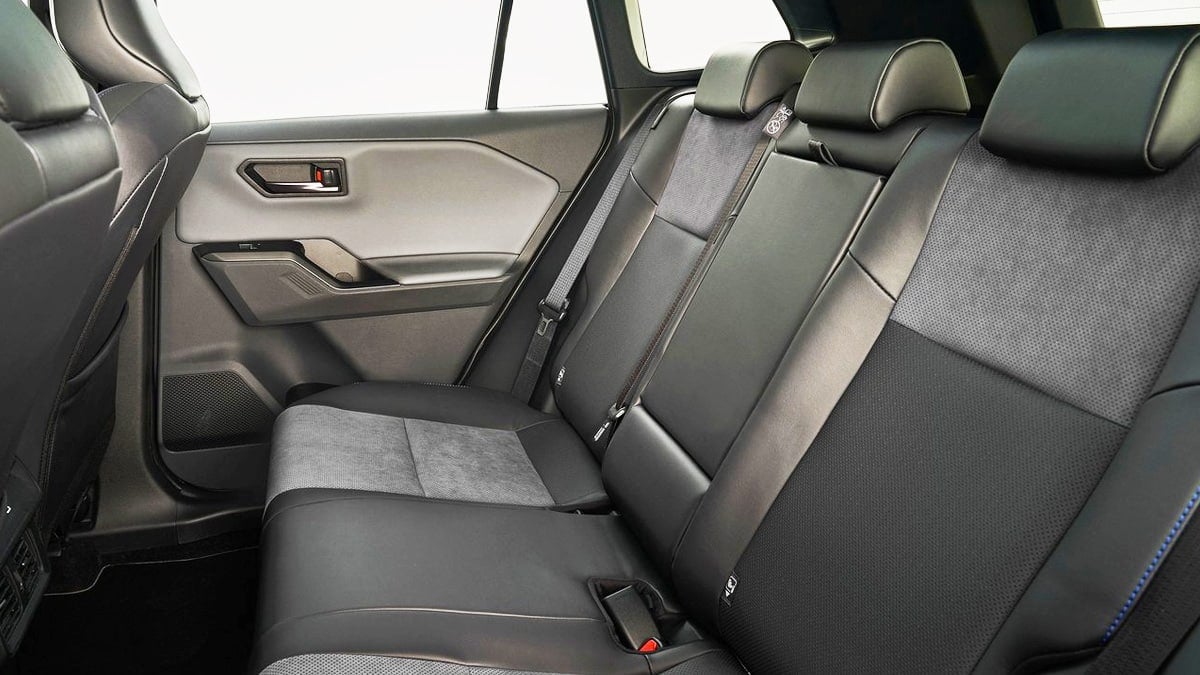 토요타 신형 RAV4 실내