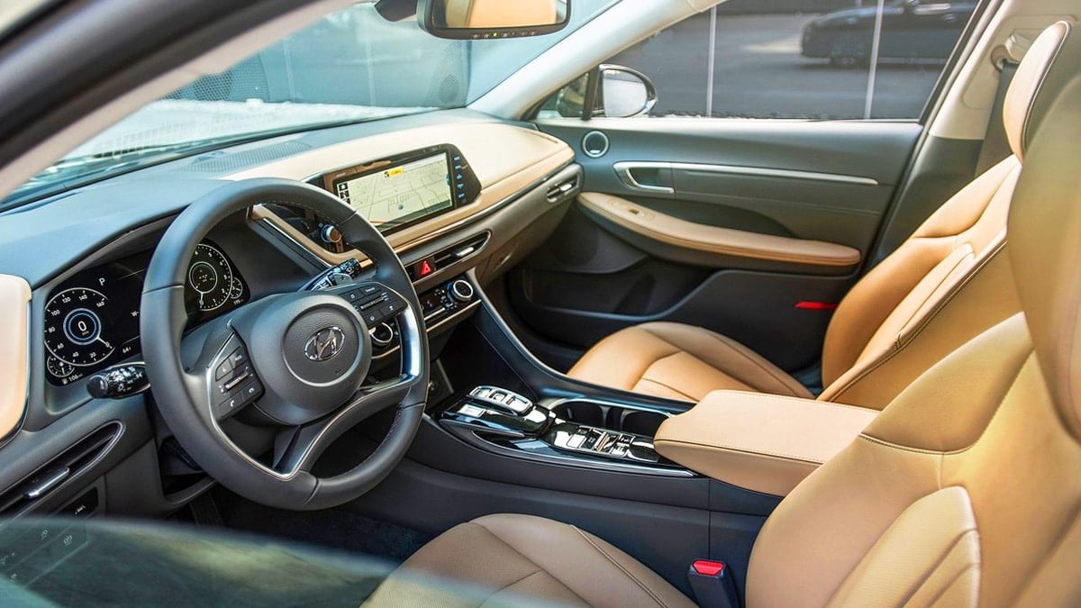 현대차 쏘나타 하이브리드 실내