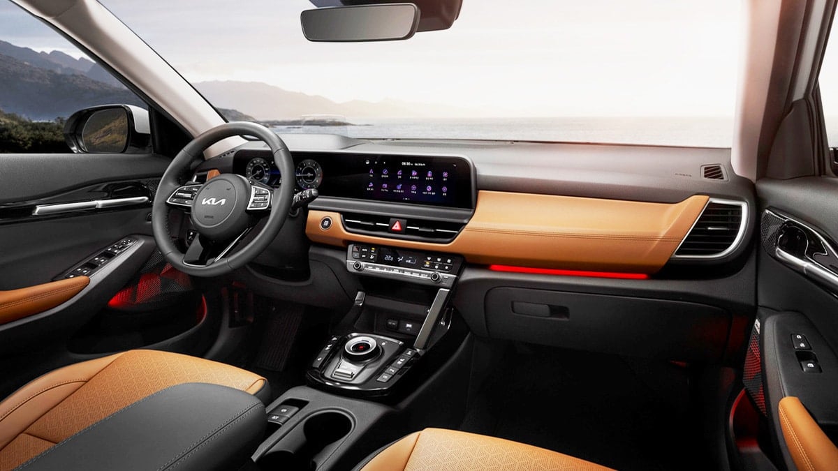 기아 더 뉴 셀토스 실내