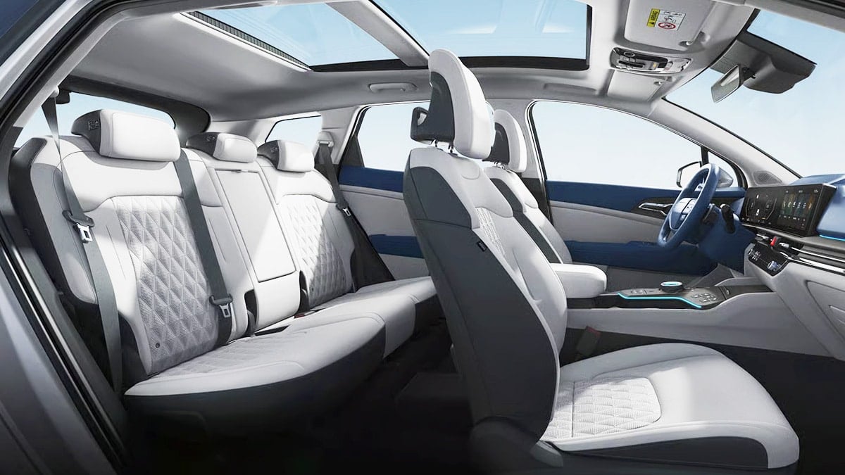 기아 스포티지 실내