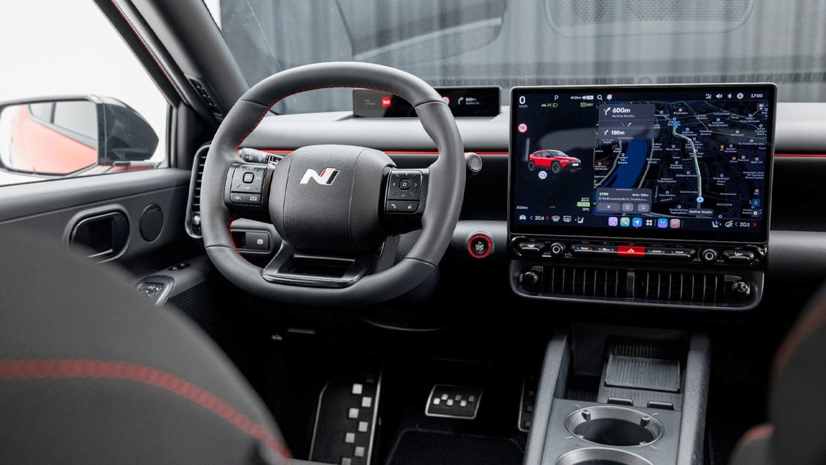 현대차 아이오닉 3 N-Line 실내