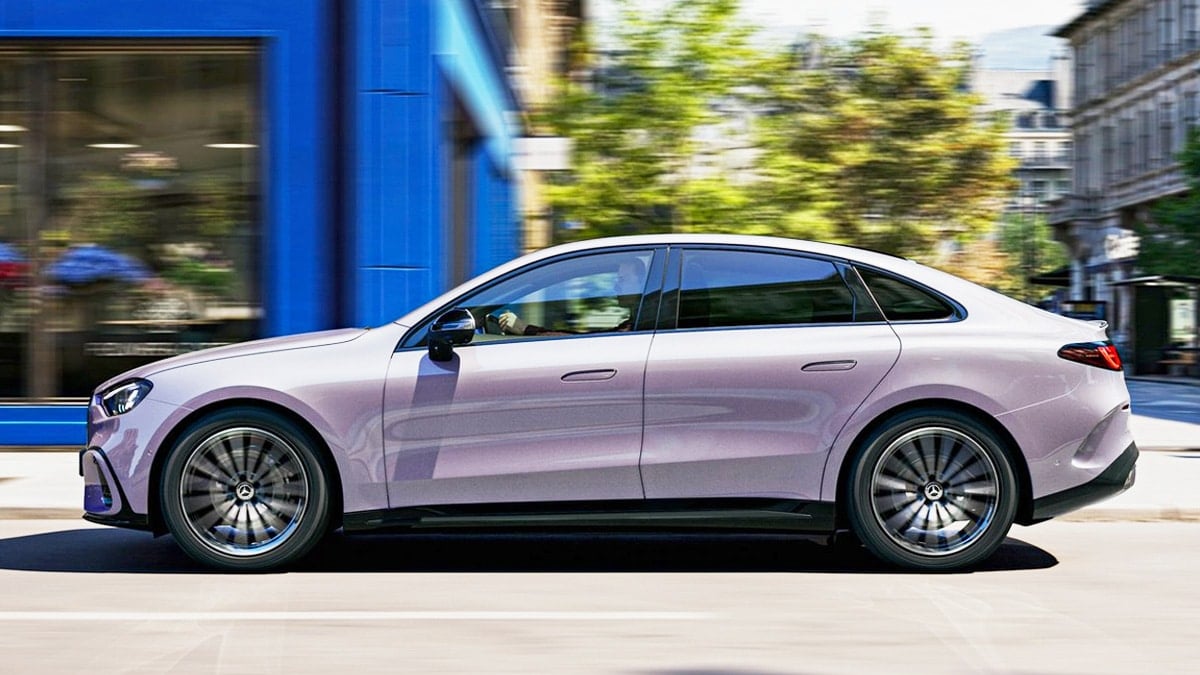 벤츠 디 올-뉴 일렉트릭 C-클래스