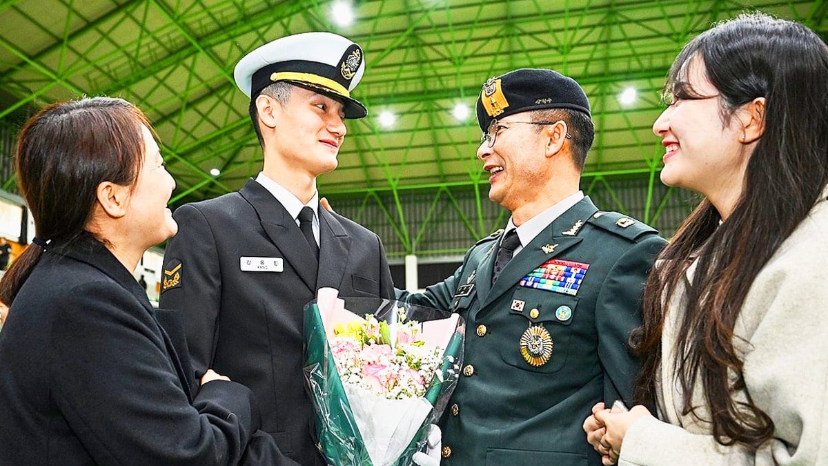 해군부사관 수료 및 임관식