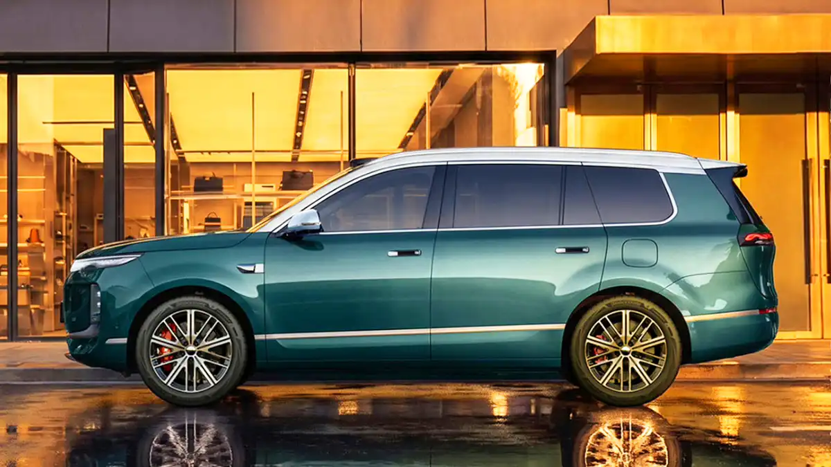 BYD 씨라이언 08